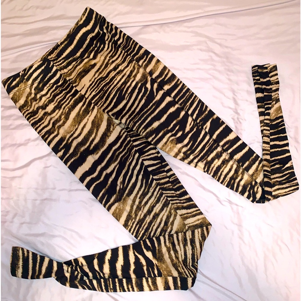 Tiger print thick waistband